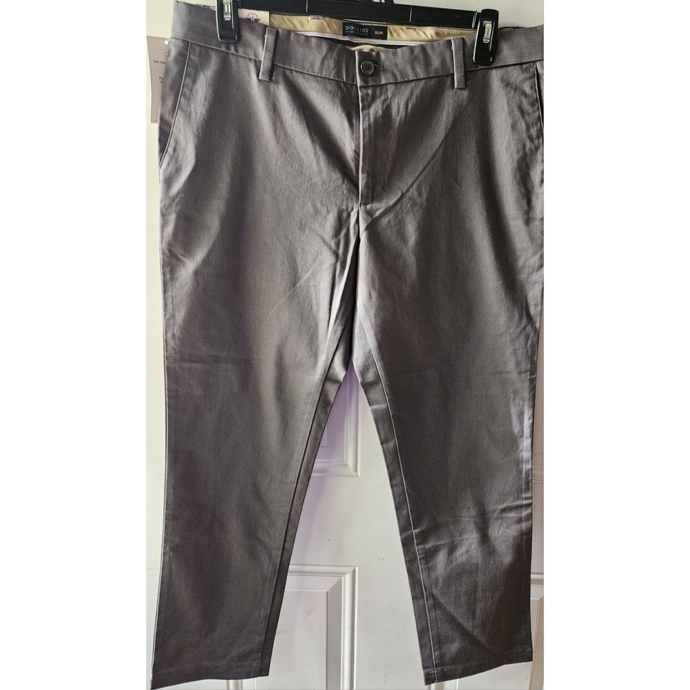NWT Dockers Signature Khaki Slim Fit Pants Mens 36x30 Brown Flex Comfort Stretch